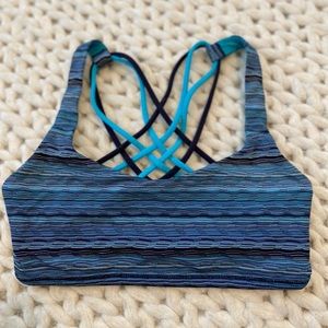 Lululemon Free to Be Wild Bra
